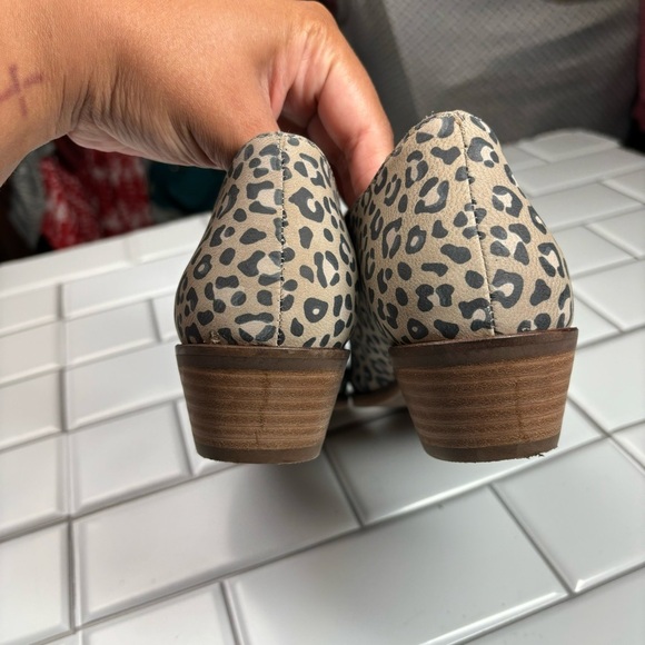 Lucky Brand Womens Erreka Lace-Up Leather Oxford Titanium Romo Leopard Size 8M - Picture 8 of 12